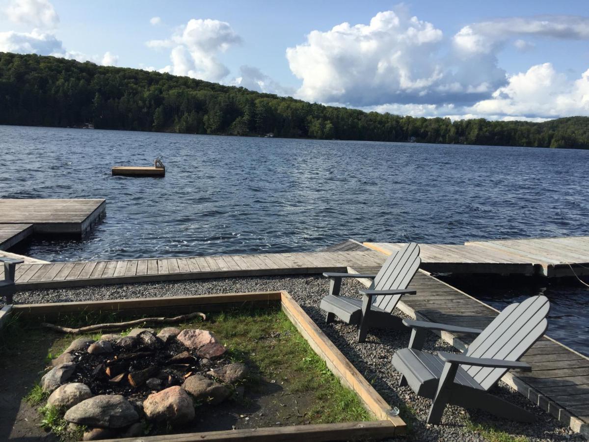 Somerset Lakeside Resort Bancroft Exterior foto